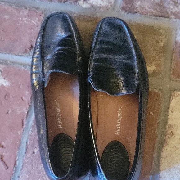 Hush Puppies Black Leather Loafers for Women Size 8.5 - Picture 2 of 7